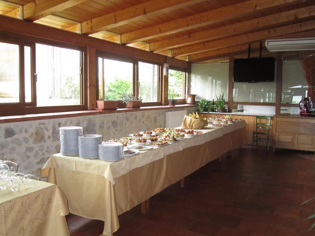 La Radice Hotel Paganica Екстериор снимка